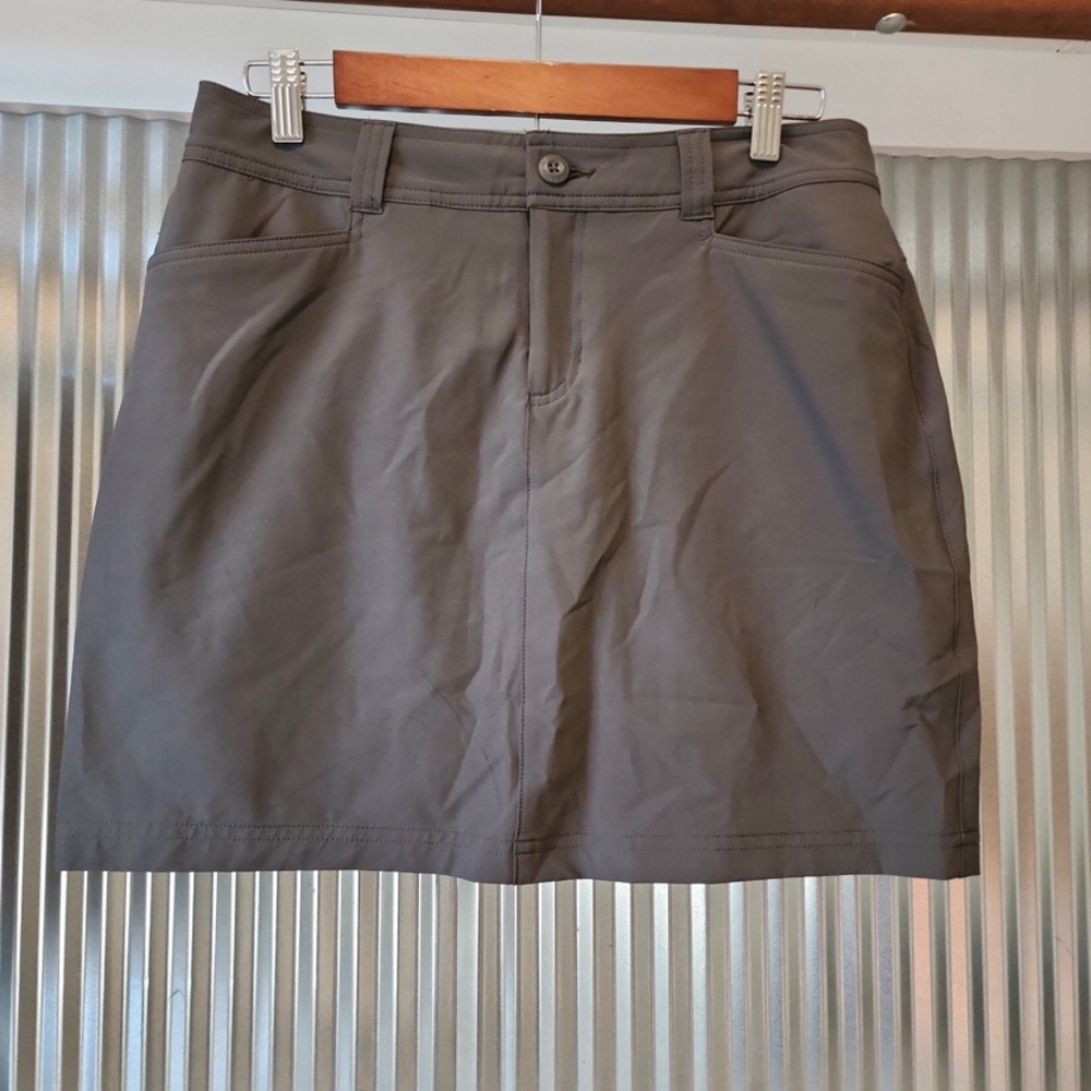 Eddie Bauer Women's Gray Skort Size 4